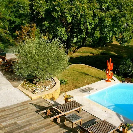 Feriehus Du Manoir Le Roc Couze-et-Saint-Front
