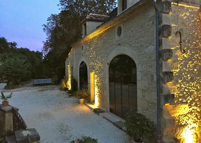 度假居 Du Manoir Le Roc Couze-et-Saint-Front