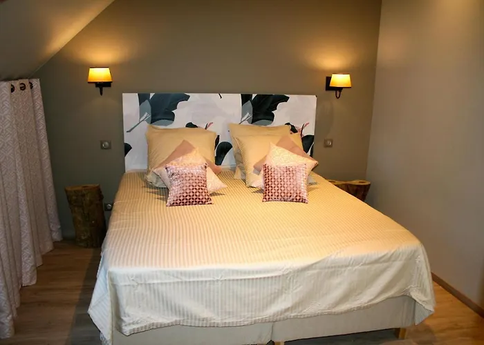 Du Manoir Le Roc Couze-et-Saint-Front